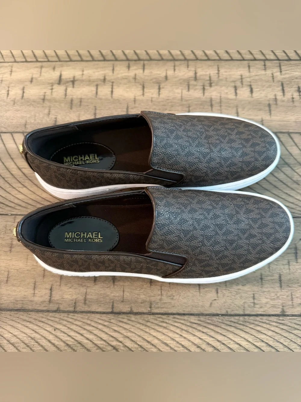 New Michael Kors Heaton Slip-On Sneakers Brown Size 7 w/box